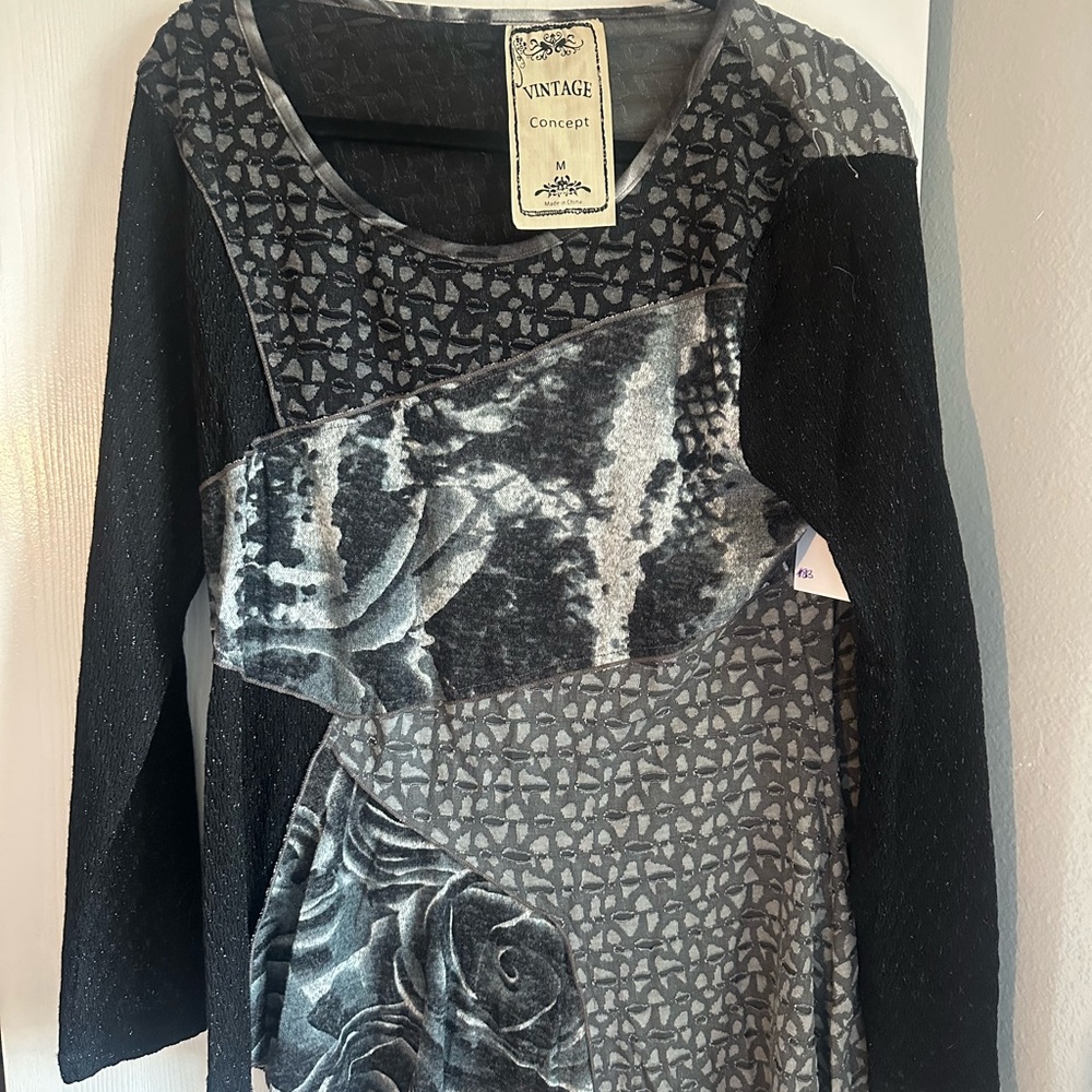 Vintage Black and Gray Raglan Long Sleeve Top